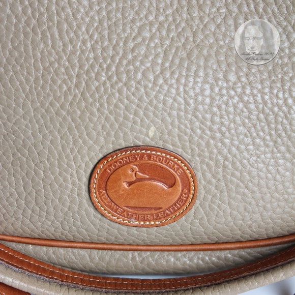 Vintage Dooney & Bourke Bag Large Crescent Sac Hobo AWL R83 Taupe British Tan - Picture 6 of 13